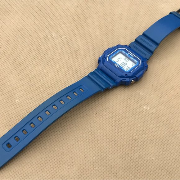 Casio Men Watch Blue Band 3224 108WH Multi Functio - Picture 7 of 10